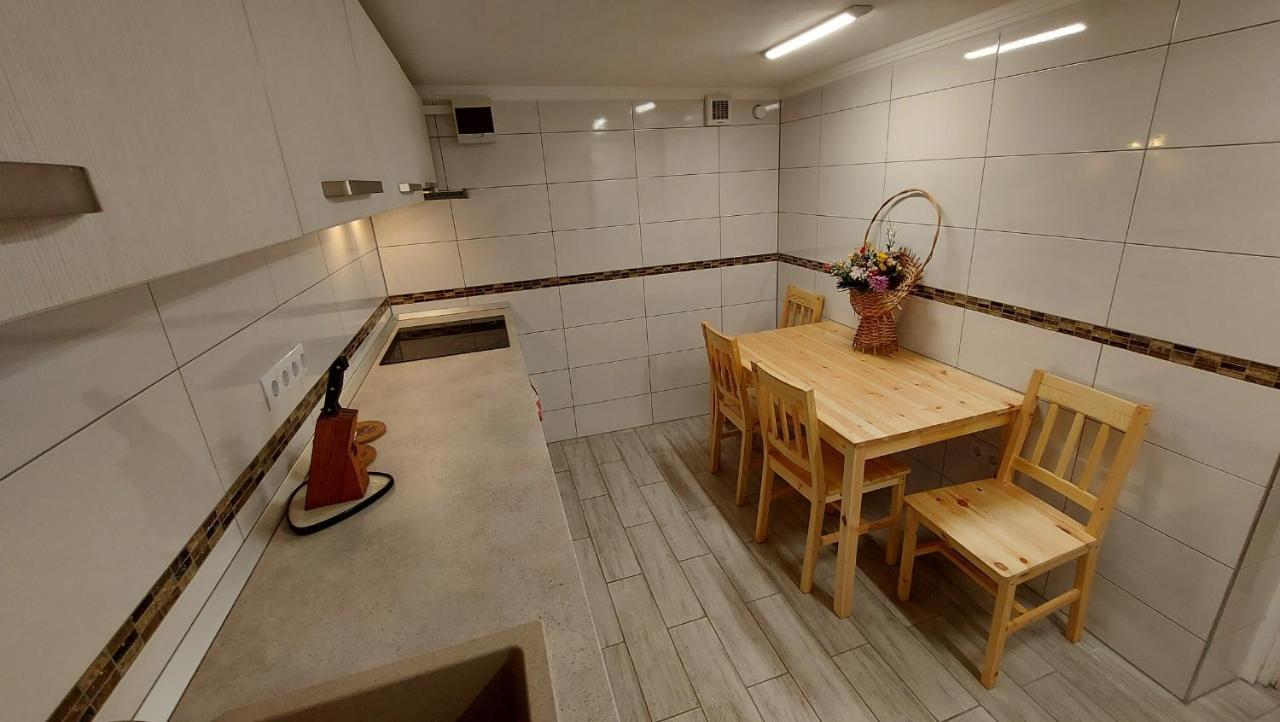 Hotel Casa Giulia à Băile Olăneşti Extérieur photo