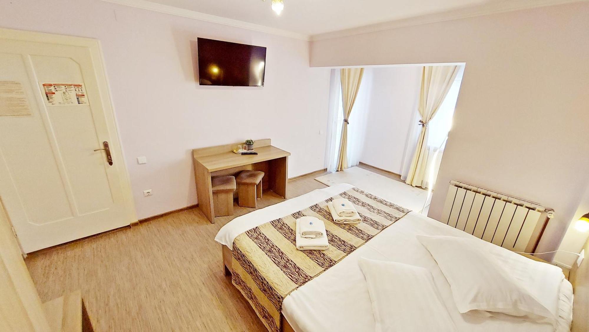 Hotel Casa Giulia à Băile Olăneşti Extérieur photo